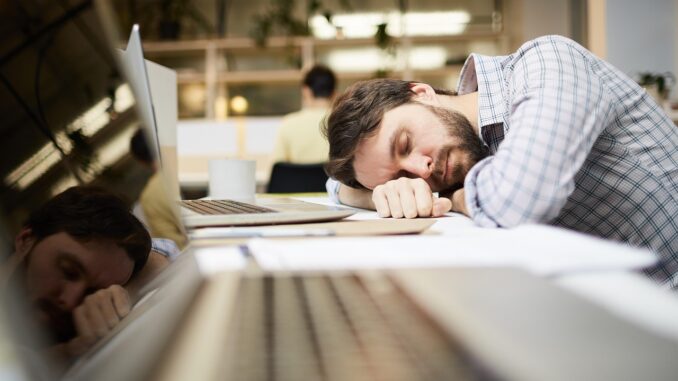 Lawyer admits napping at trial, but rates his performance an 8 or a 9 Lawyer admits napping at trial, but rates his performance an 8 or a 9