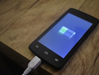 Phone with a low battery: lawyer wellbeing study, lawyers quitting over their health